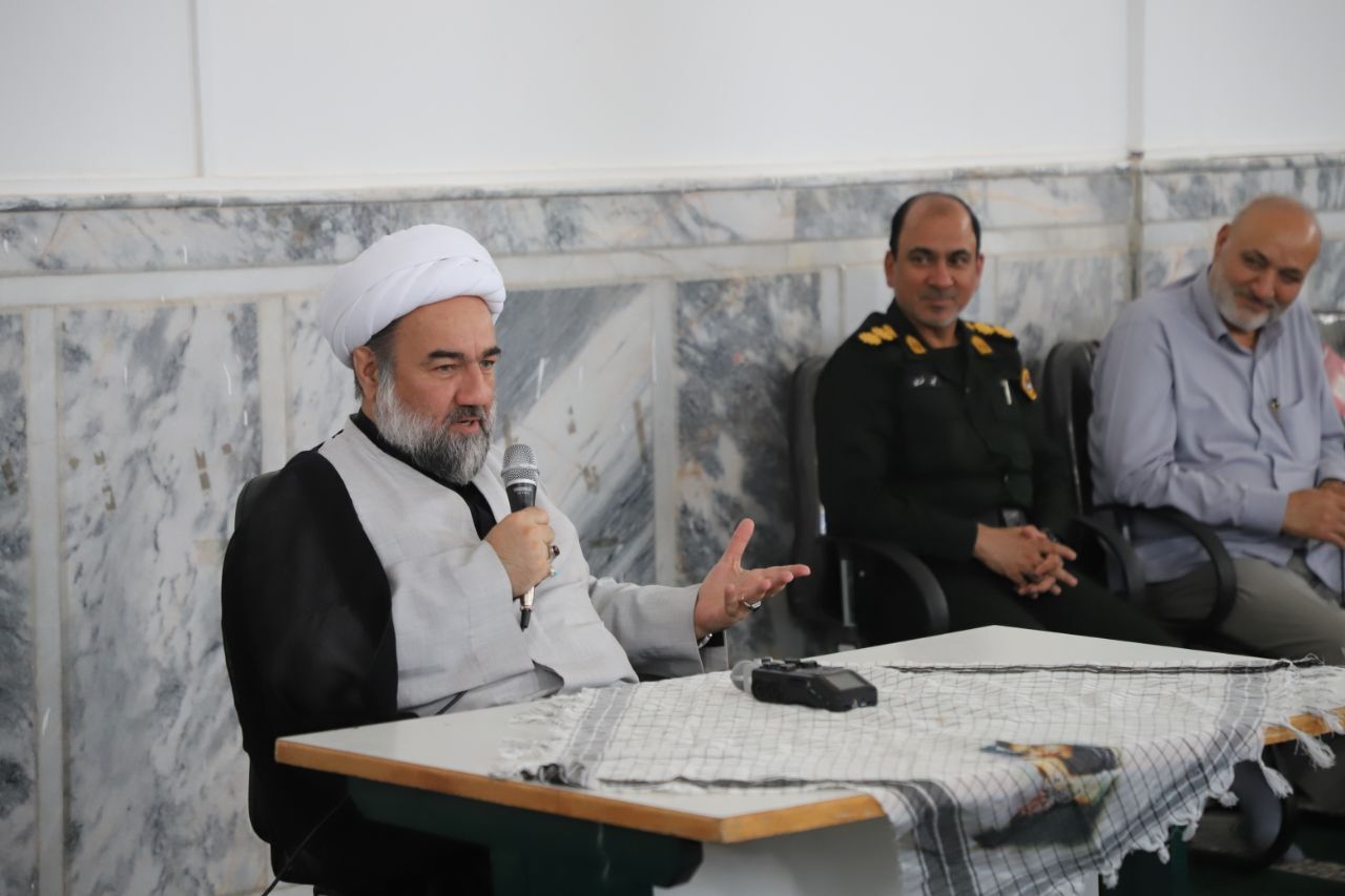 امام جمعه زاهدان: رمز پایداری در مسیر مقاومت، حفظ ایمان و معنویت است