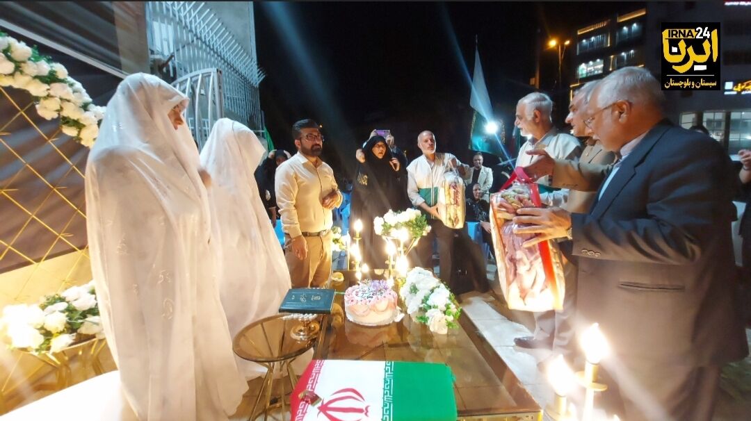فیلم | آغاز زندگی مشترک درسایه خورشید هشتم؛ پیوند ۲ زوج زاهدانی همزمان با بانگ الله‌اکبر