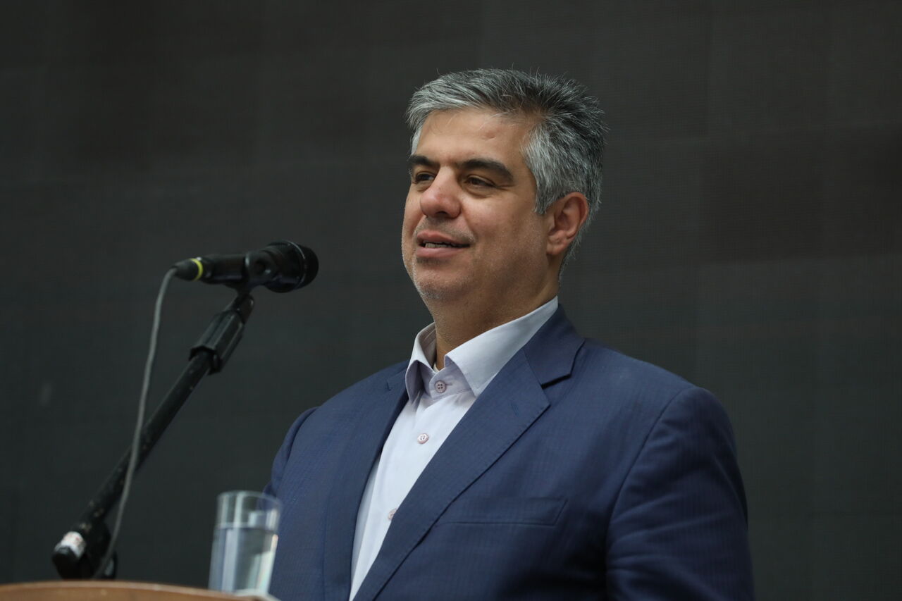 استاندار مرکزی: توسعه عدالت آموزشی در شرایط جنگی نیازمند مشارکت همگانی است