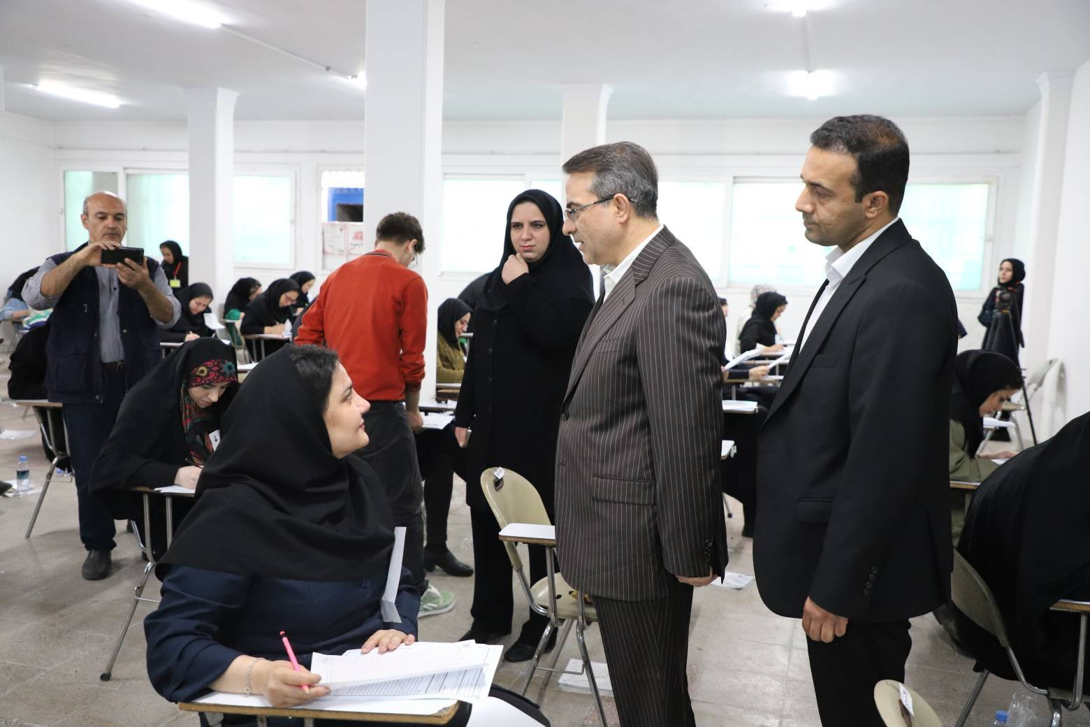 آزمون جذب ۵۰۰ مدیر جوان در دولت برگزار شد/رفیعزاده:میدان دادن به جوانان، خواسته رهبر شهید