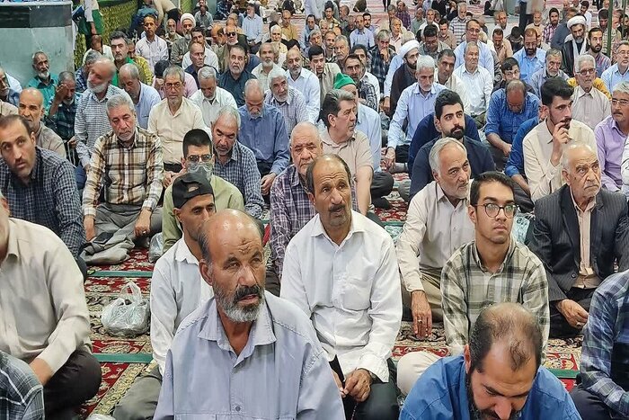 امام جمعه موقت بیرجند: میدان و دیپلماسی در هم تنیدهاند