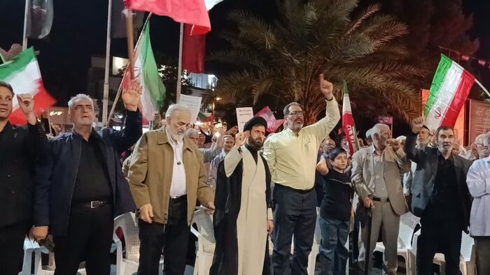 آمریکا برای تسلط بر نفت منطقه به دنبال تضعیف ایران است