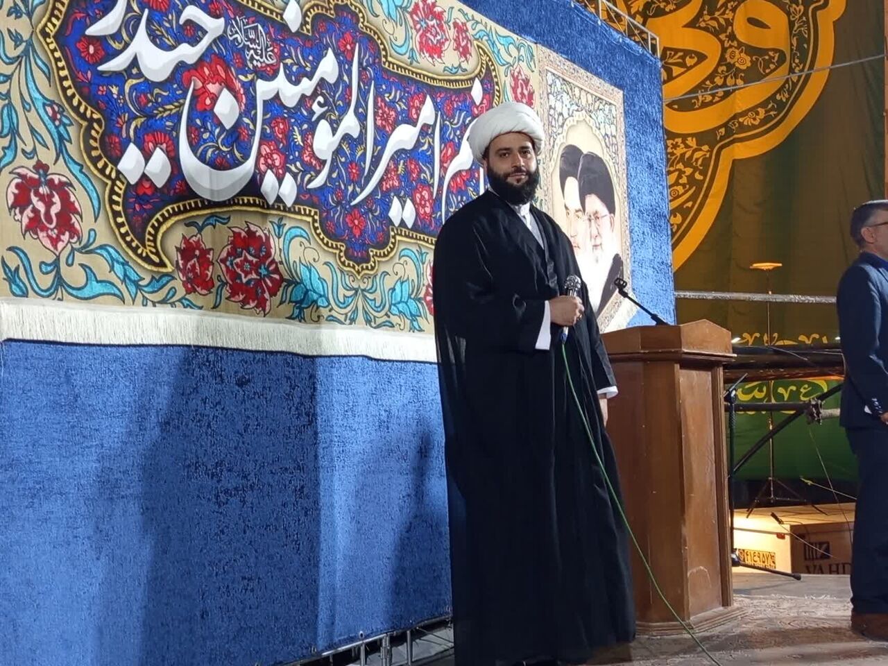 مطالبات نباید پیروزی تاریخی ملت را تحت‌الشعاع قرار دهد