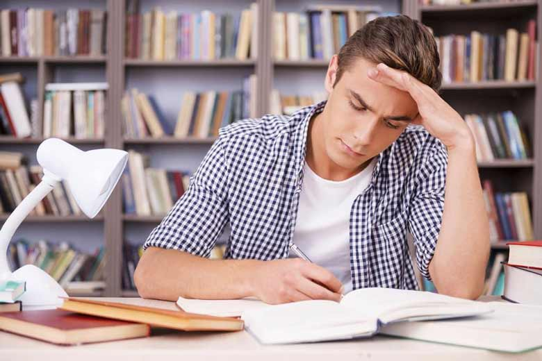 کتابدرمانی؛ نسخهای ساده برای آرامش در روزهای پرتنش