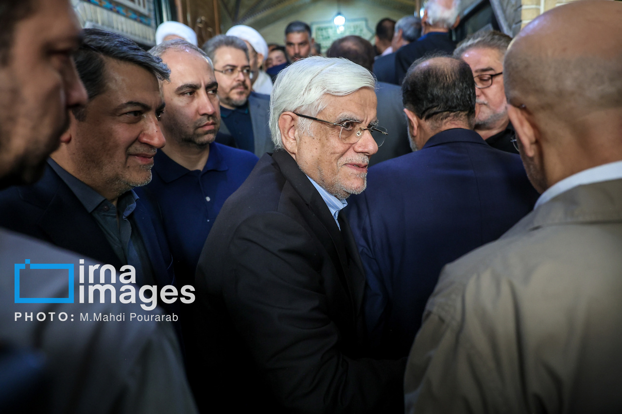 مجلس ترحیم خواهر سیدمحمد خاتمی برگزار شد