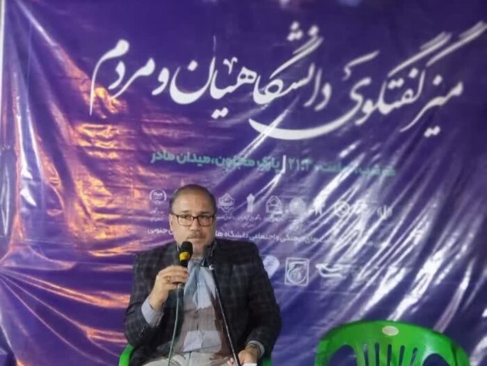 توان دفاعی ایران مهمترین عامل عقبنشینی آمریکا از مواضع اولیه است