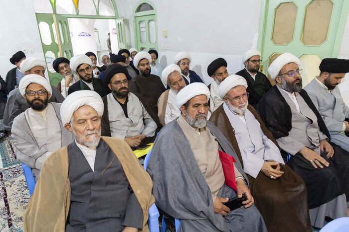 امام جمعه یزد: حفظ وحدت و پرهیز از اختلاف مدنظر مردم و مسوولان باشد