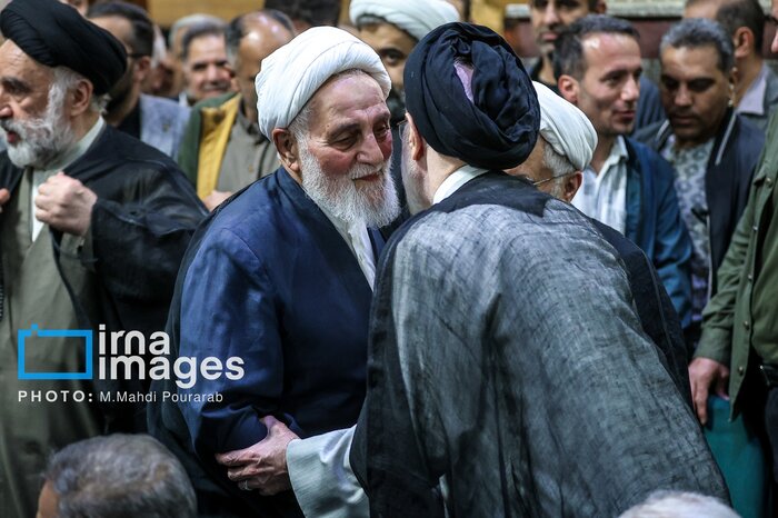 مجلس ترحیم خواهر سیدمحمد خاتمی برگزار شد