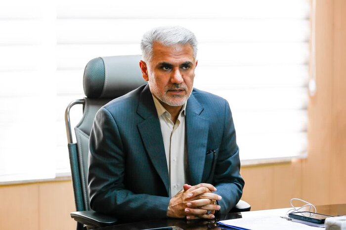 همگرایی سیاسی در نصف جهان؛ چراغ خانه احزاب اصفهان روشن است