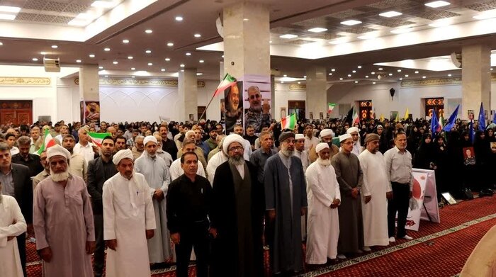 هرمزگان در سوگ فرماندهان شهید؛ پاسداشت استقامت و اقتدار