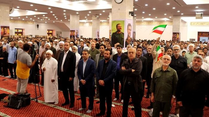 هرمزگان در سوگ فرماندهان شهید؛ پاسداشت استقامت و اقتدار