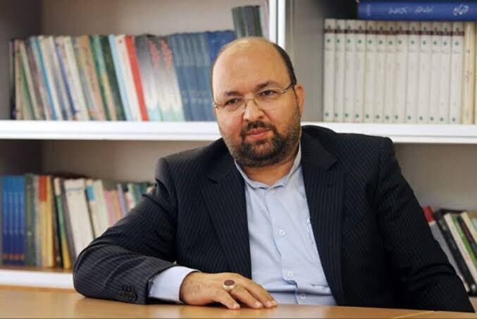 سخنگوی جبهه اصلاحات: ایران امروز مقدم بر منازعات سیاسی است/گام‌های مثبت پزشکیان بسیار قابل تجلیل است/جانفدایان مربوط به جریان‌های سیاسی و تندرو نیستند،بلکه برای حفظ ایران پا به صحنه گذاشته‌اند