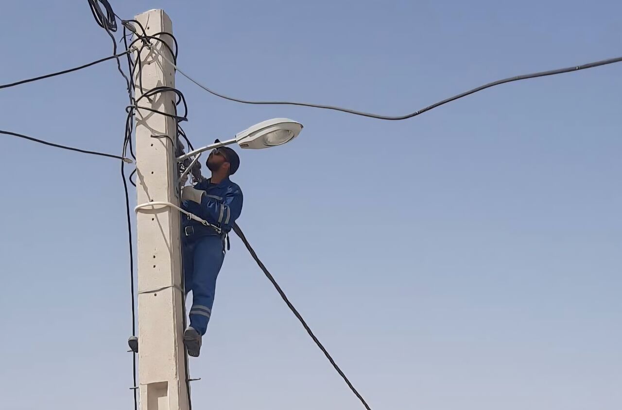 بازگشت ۵۹ میلیون کیلوواتساعت برق به شبکه در استان بوشهر بازگشت ۵۹ میلیون کیلوواتساعت برق به شبکه در استان بوشهر