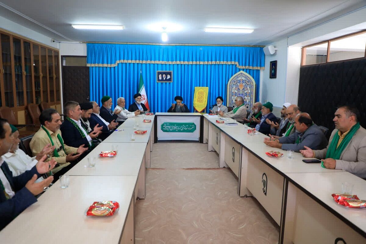 امام جمعه بیرجند: انقلاب اسلامی در امتداد جریان ولایت و امامت شکل گرفته است