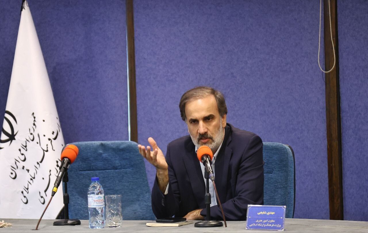 همه تصمیم‌های مدیریتی هنر در تهران اتخاذ نخواهد شد