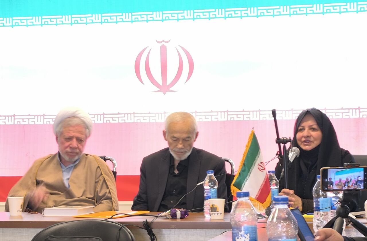 دبیر کل جمعیت زنان نو اندیش مسلمان: جمهوری اسلامی ایران متعلق به مردم است