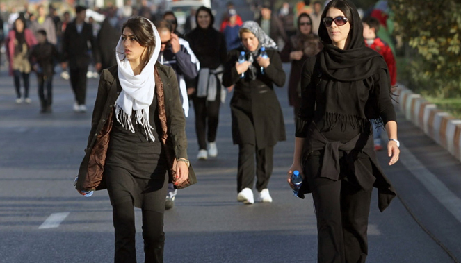 واکاوی کوچ دختران به تهران؛ از رؤیای پایتخت تا جستجوی استقلال