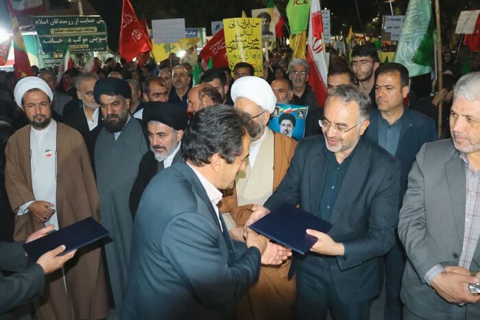 برگزیدگان نوزدهمین جشنواره بین المللی شعر رضوی به زبان ترکی آذری معرفی شدند