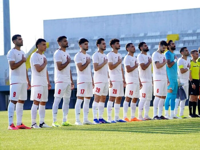 بیانی: اگر سن معیار است، پس رونالدو و مسی هم حق بازی در جام جهانی ندارند!