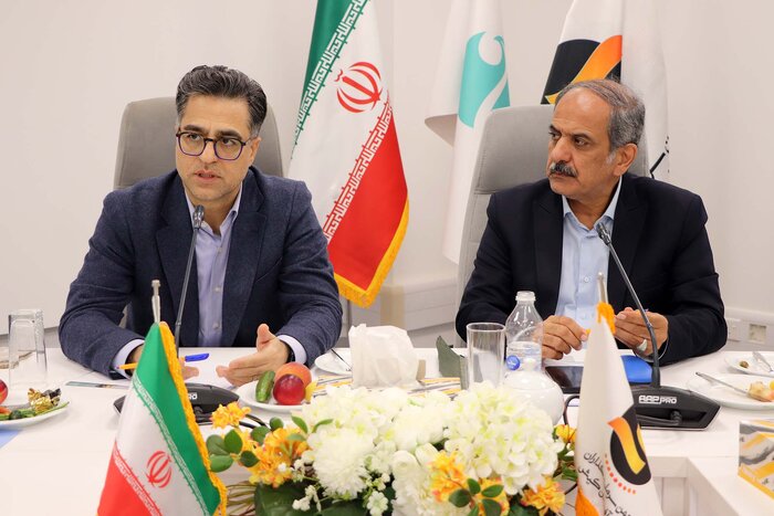 تامین مسکن و مسیر جایگزین سفر به کیش دنبال می‌شود