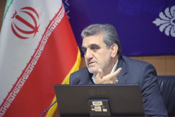 استاندار سمنان: بخش دولتی و بانکی به حوزه تولید نگاه حل مساله داشته باشند