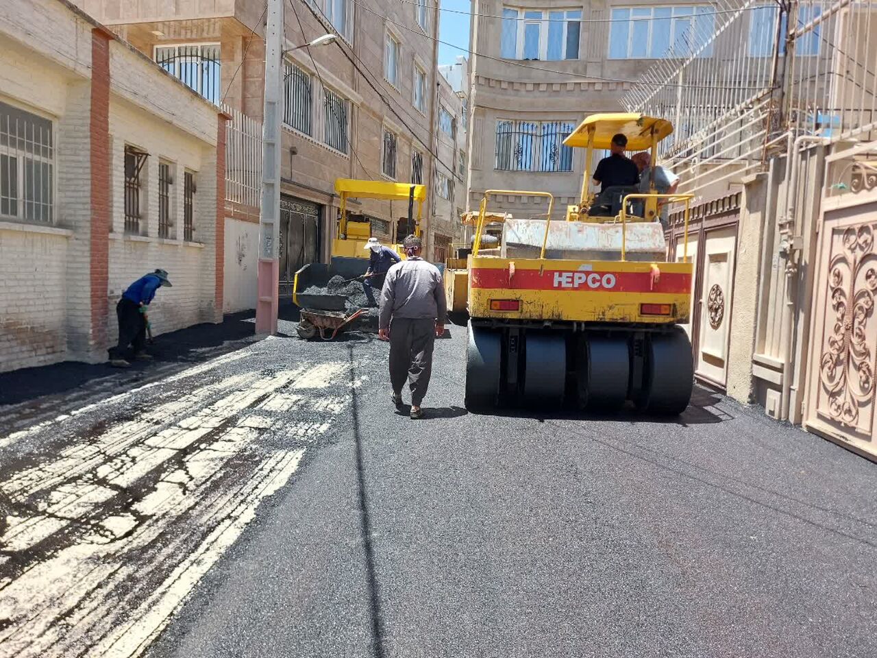 شهردار: بیش از ۷۸ کوچه و خیابان شهر اسلامآباد غرب آسفالت و بهسازی شد