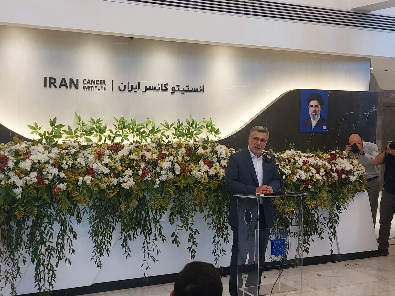 وزیر بهداشت: تیم سلامت ایران هیچگاه نمی شکند