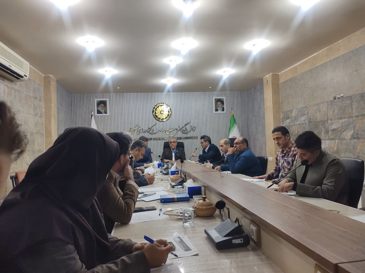 فعالان اقتصادی کردستان خواستار مهلت برای رفع تعهدات ارزی شدند