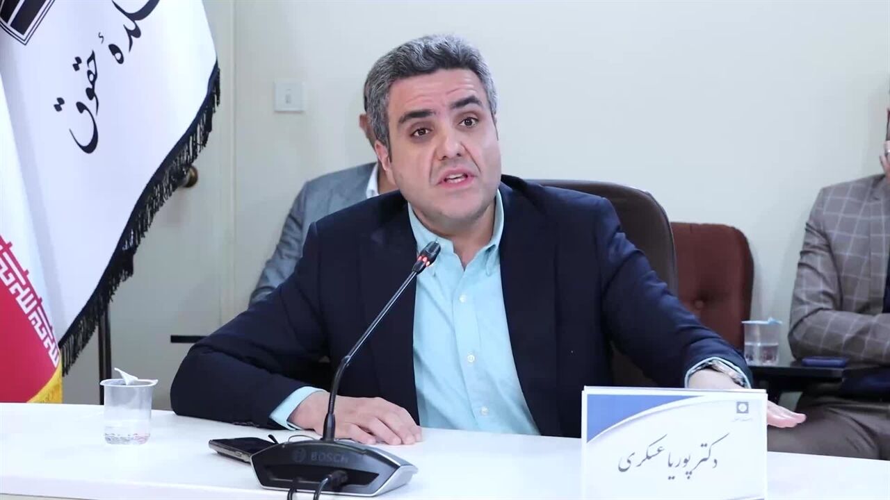 پوریا عسکری: عبارت «یا مذاکره یا حمله نظامی» مصداق روشن تهدید به استفاده از زور است