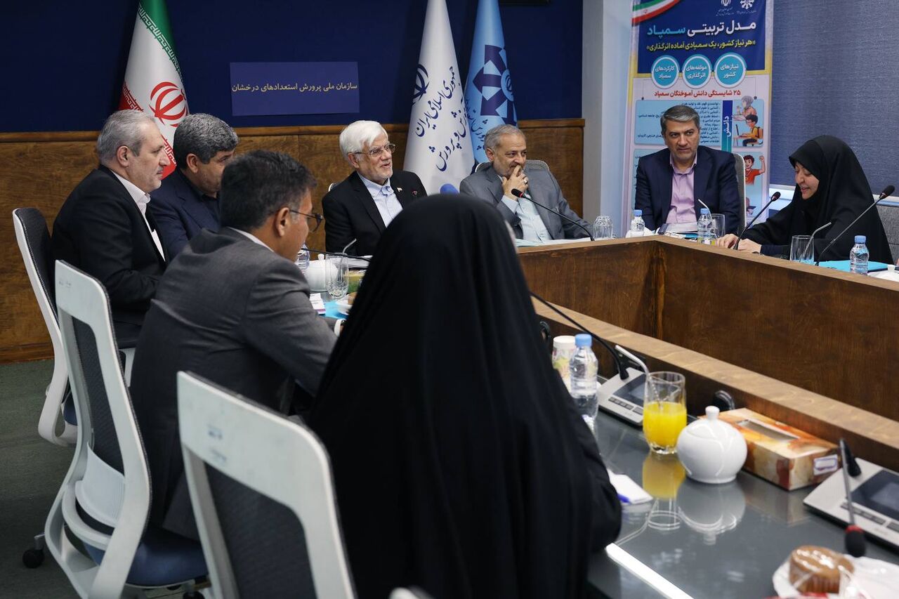 عارف: توانایی علمی و فناوری امروز ما قابل مقایسه با آخرین روز جنگ رمضان نیست عارف: توانایی علمی و فناوری امروز ما قابل مقایسه با آخرین روز جنگ رمضان نیست