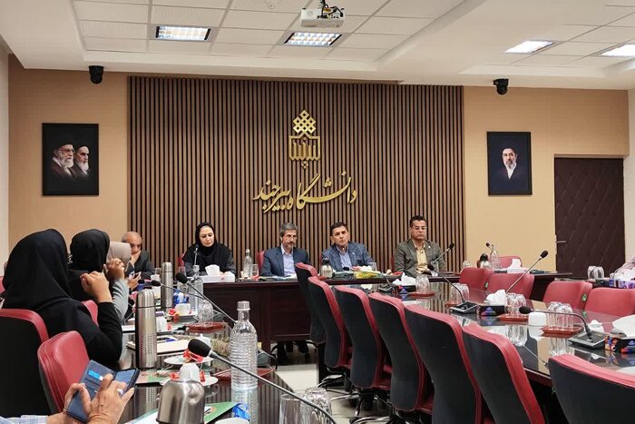 دانشگاه بیرجند توسعه علمی خراسان جنوبی را با رشتههای مسئلهمحور دنبال میکند
