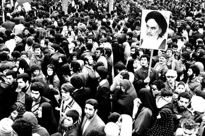 نماینده ورامین: پیوند ناگسستنی امام و امت؛ رمزِ ایستادگی از ۱۵ خرداد تا امروز است