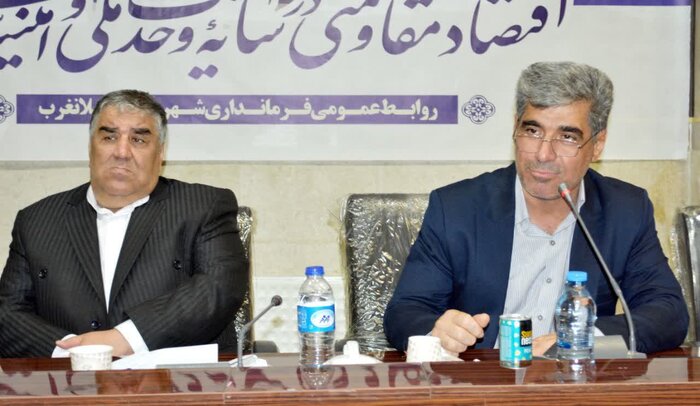 رییس فراکسیون ایثارگران مجلس: قانونی شدن کولبری در قصرشیرین و گیلانغرب دردست پیگیری است