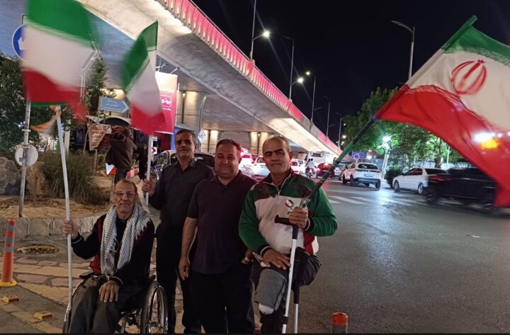 یک پا بر زمین، دل در آسمان؛ روایت ایستادگی جانباز شیرازی برای نگهبانی از پرچم سهرنگ ایران