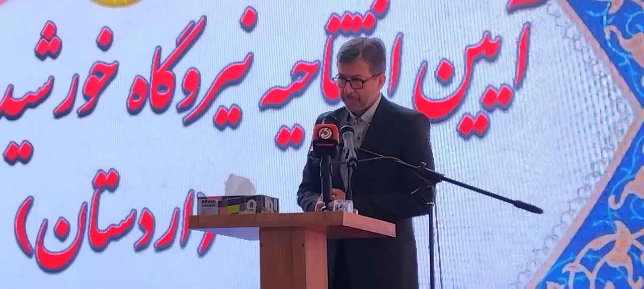 استاندار: ۱۹۰۰ واحد صنعتی استان اصفهان از جنگ آسیب دیدند