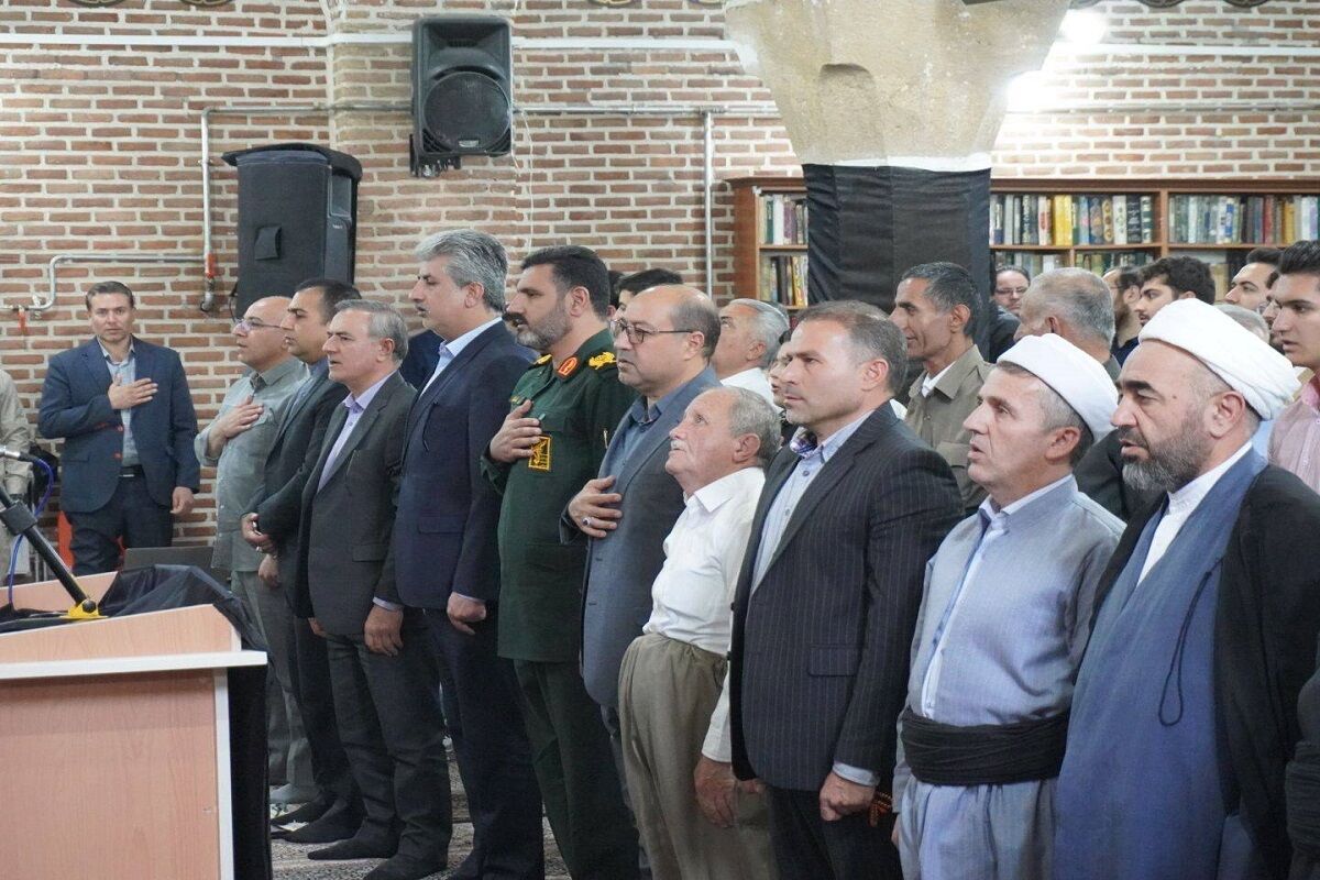 فیلم| آیین بزرگداشت سالگرد ارتحال امام راحل در مهاباد