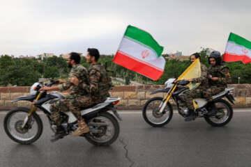 رژه موتوری در مشهد در گرامیداشت رحلت بنیانگذار انقلاب