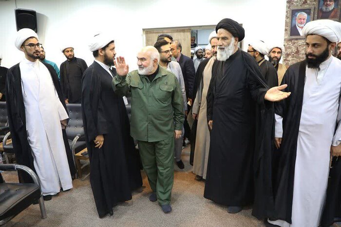 استاندار خوزستان:روحانیت خط مقدم جهاد و پیشاهنگ حضور در جنگ تحمیلی سوم است