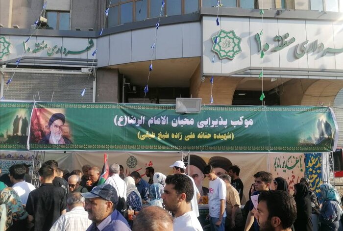 حضور مردم تهران در مهمونی ۱۰ کیلومتری غدیر عامل همبستگی اجتماعی است