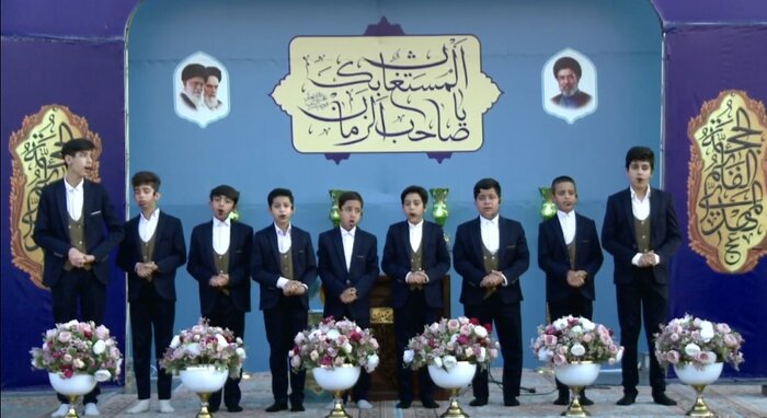 منتظران مهدی موعود در اجتماع غدیری جمکران با ولایت تجدید بیعت کردند