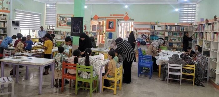 نقشآفرینی کودکان بازمانده مدرسه شجره طیبه میناب در کارگاه هنرزمینی