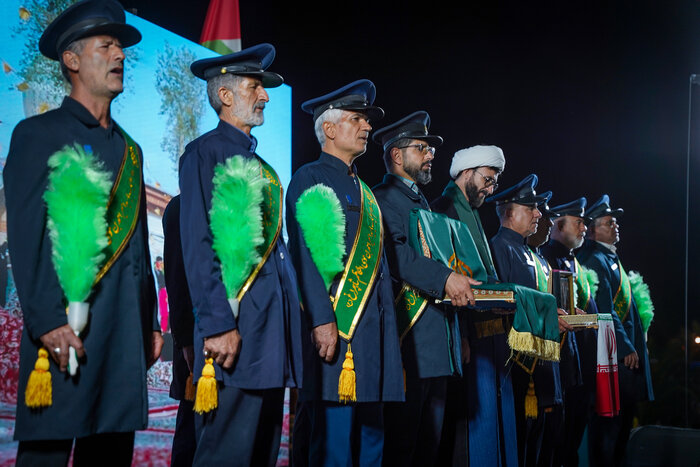 سفیران نور از حرم شاهچراغ(ع) تا خطه حماسه؛ روایت یک ماموریت معنوی در جنوب ایران