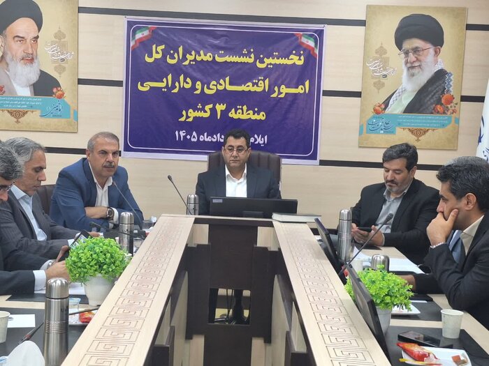 تأکید مدیران اقتصادی غرب کشور بر توسعه سرمایه‌گذاری و بهبود فضای کسب‌وکار