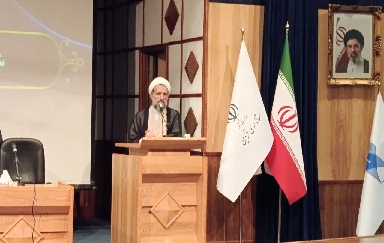 امام جمعه قزوین: تشییع رهبر شهید با حضور میلیونی مردم برگزار