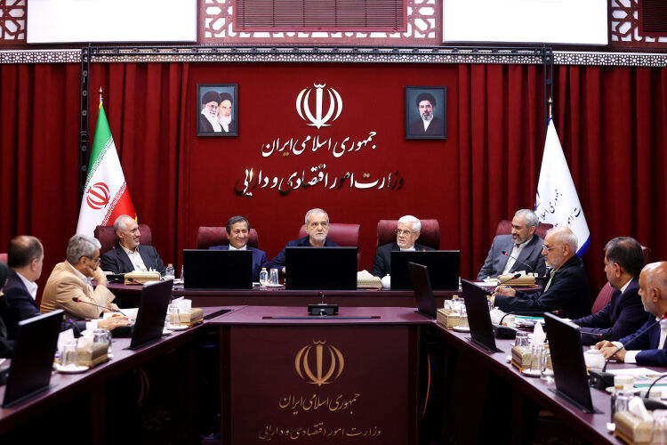 On the War's 100th Day, Washington Weighs Seizing Iran's Frozen Billions