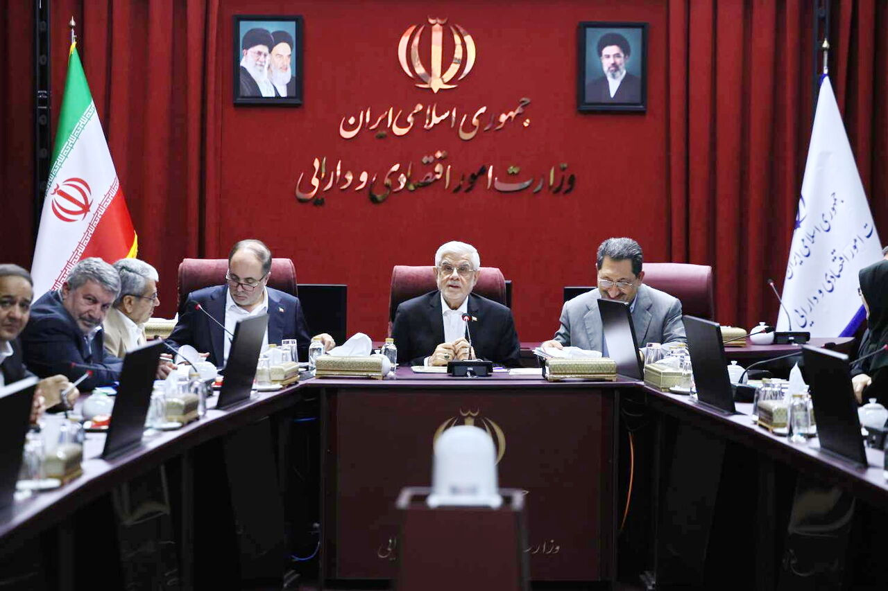 عارف: وضعیت دفاعی کشور قابل مقایسه با روز چهلم جنگ رمضان نیس