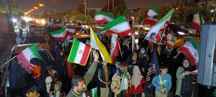 کاروان فرهنگی مسجد حسن بن علی(ع) شیراز در میدان‌های انقلاب