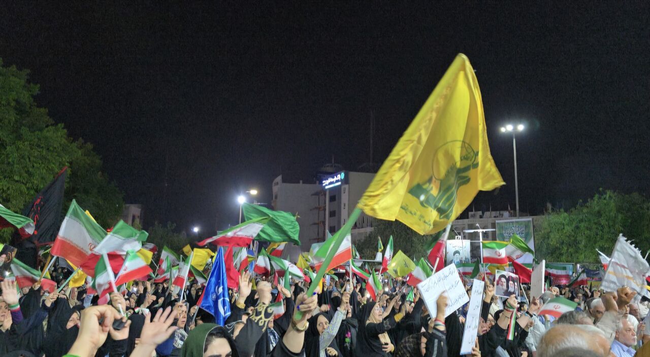 فیلم | شور و حال بوشهری‌ها در صدمین موج حضور و همزمان با حمله ایران به اسرائیل