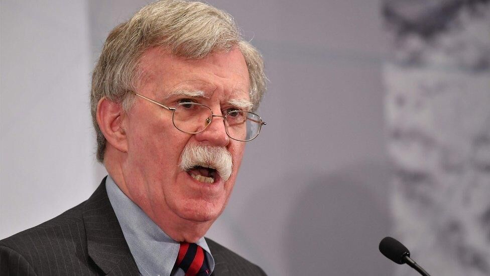 بولتون: اقدامات ترامپ می‌تواند منجر به بروز رقابت هسته‌ای شو