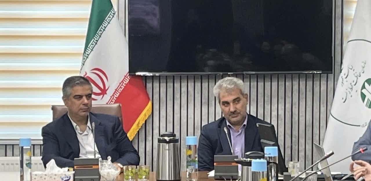 استاندار مرکزی: توسعه پایدار بدون حفاظت از محیط زیست امکان‌پ